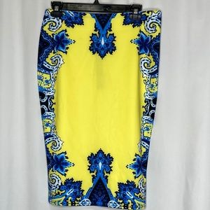 Yellow pencil skirt